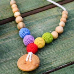 Button Rainbow Necklace, Juniper Wood Kangaroocare