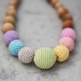 Collier portage et allaitement "Neutral Simple Rainbow" Kangaroocare