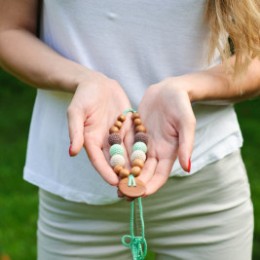 Button Necklace in Oatmeal, Mint & Chocolate, Apple Wood
