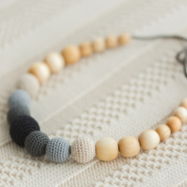 Necklace babywearing and breastfeeding "Gradient grey" Kangaroocare